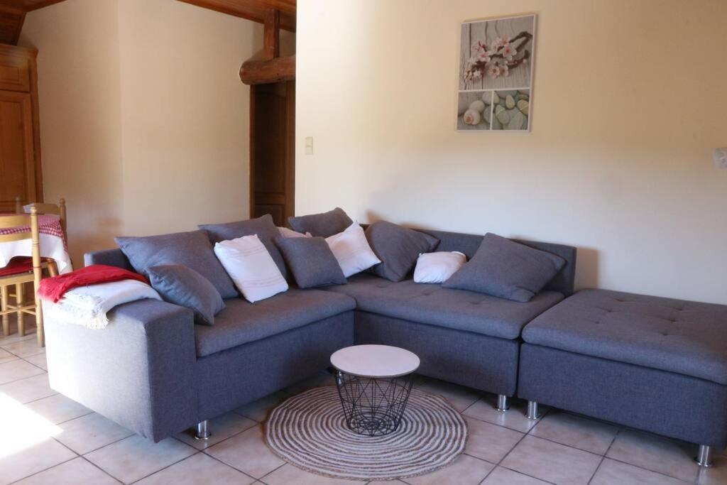 Apartamento Lo'rée des prés Grandrieu Exterior foto